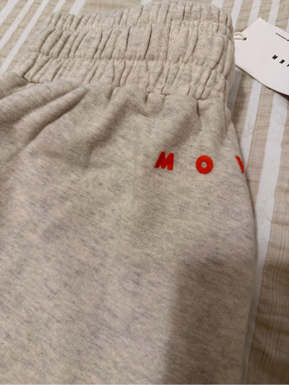 NEW Mother The Knock Out Ankle Sweatpants Move It Oatmeal - Picture 3 of 6